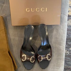 Gucci sandals size 8B (chocolate)